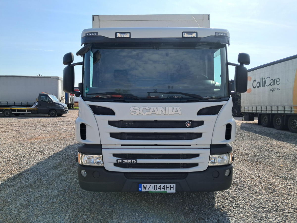 SCANIA P250 IZOTERMICZNY - 등온 트럭 : 사진 2 SCANIA P250 IZOTERMICZNY - 등온 트럭 : 사진 2