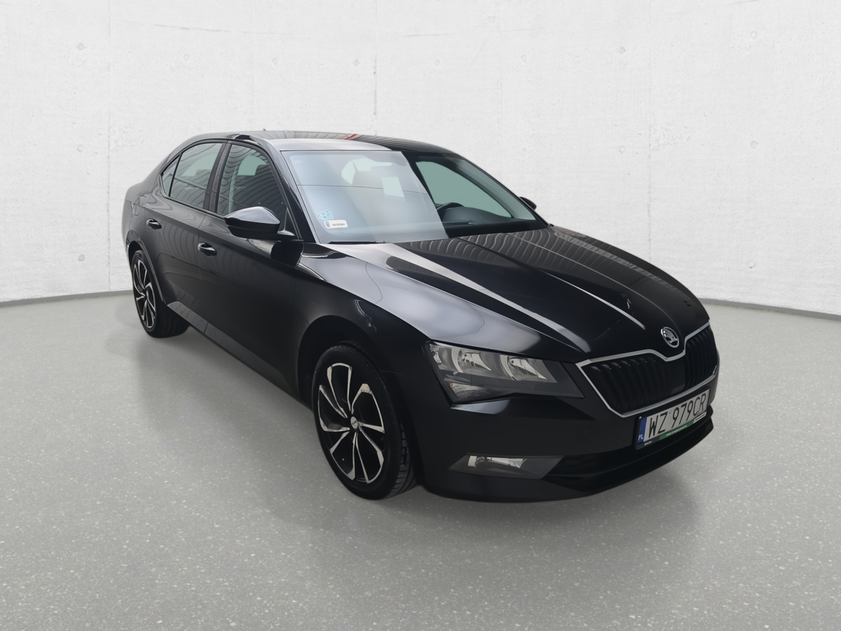 SKODA SUPERB LIFTBACK - 차량 : 사진 1 SKODA SUPERB LIFTBACK - 차량 : 사진 1