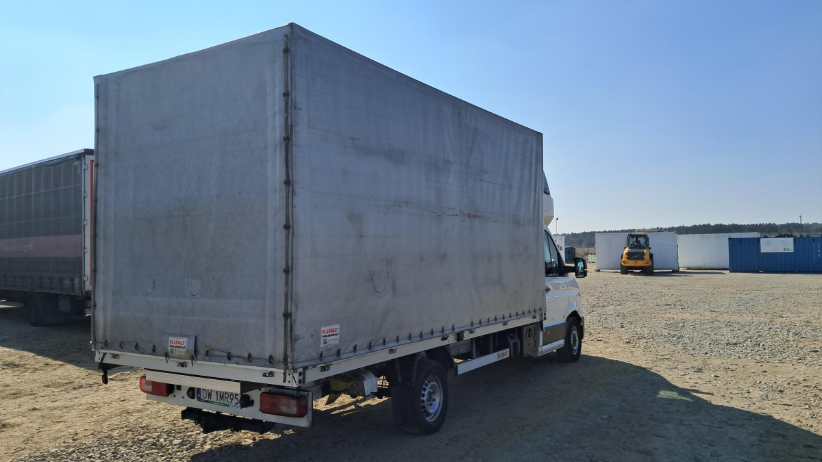 VOLKSWAGEN CRAFTER PLANDEKA - 커튼 사이드 밴 : 사진 5 VOLKSWAGEN CRAFTER PLANDEKA - 커튼 사이드 밴 : 사진 5