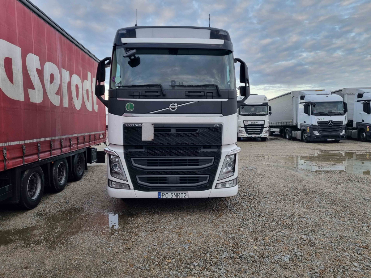 VOLVO FH 460 CIĄGNIK SIODŁOWY - 트랙터 유닛 : 사진 2 VOLVO FH 460 CIĄGNIK SIODŁOWY - 트랙터 유닛 : 사진 2