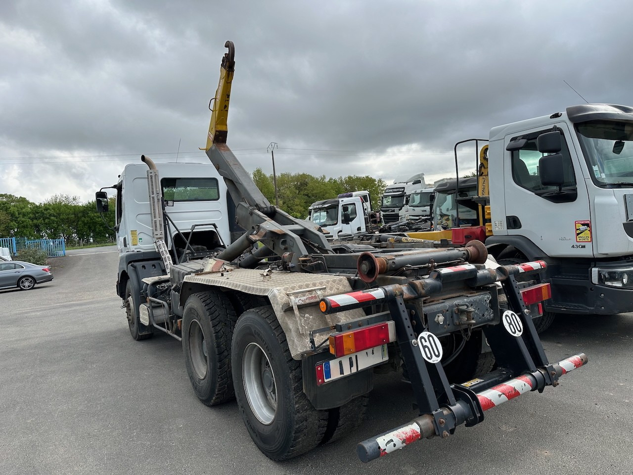 RENAULT KERAX 370 DCI - 후크 리프트 트럭 : 사진 3 RENAULT KERAX 370 DCI - 후크 리프트 트럭 : 사진 3