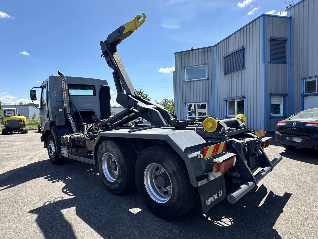 RENAULT KERAX 370 DCI - 후크 리프트 트럭 : 사진 2 RENAULT KERAX 370 DCI - 후크 리프트 트럭 : 사진 2