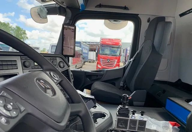 Mercedes-Benz Actros 2543 L Hakowiec - 후크 리프트 트럭 : 사진 4 Mercedes-Benz Actros 2543 L Hakowiec - 후크 리프트 트럭 : 사진 4