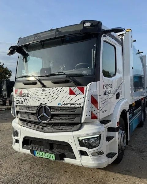 Mercedes-Benz eActros 300 L 6x2 Elektryczna śmieciarka - 쓰레기차 : 사진 5 Mercedes-Benz eActros 300 L 6x2 Elektryczna śmieciarka - 쓰레기차 : 사진 5