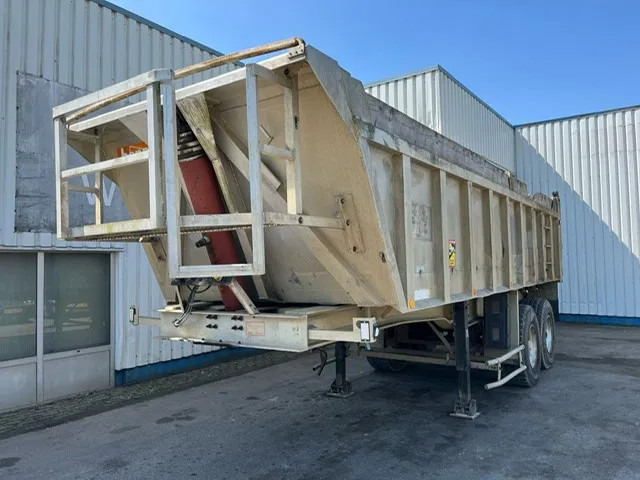 Benalu 2 Axle Alu Tipper , Spring Suspension , Drum Brakes, Fruehauf Axles - 덤프 세미 트레일러 : 사진 5 Benalu 2 Axle Alu Tipper , Spring Suspension , Drum Brakes, Fruehauf Axles - 덤프 세미 트레일러 : 사진 5