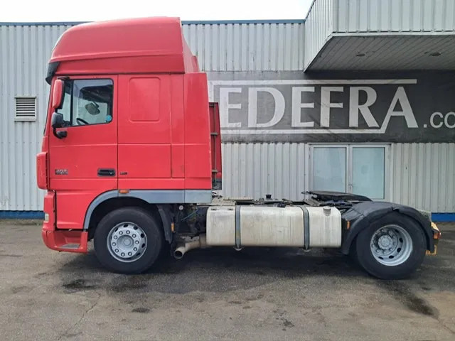 DAF XF 105 460 , Manual Gearbox , PTO , Tipper Hydraulics , Airco , Superspace Cab - 트랙터 유닛 : 사진 2 DAF XF 105 460 , Manual Gearbox , PTO , Tipper Hydraulics , Airco , Superspace Cab - 트랙터 유닛 : 사진 2