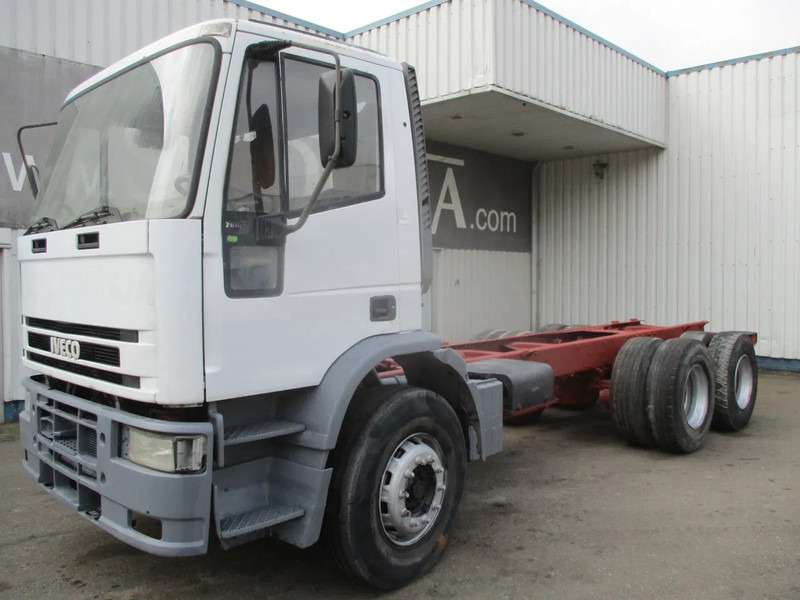 Iveco Eurotrakker 260 E 34 , Manual , 6x4 , Euro 2 - 캡 새시 트럭 : 사진 1 Iveco Eurotrakker 260 E 34 , Manual , 6x4 , Euro 2 - 캡 새시 트럭 : 사진 1