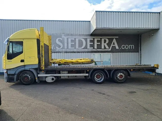 Iveco Stralis 430 , 6x2 , Manual Gearbox , Euro 3 - 커튼사이더 트럭 : 사진 2 Iveco Stralis 430 , 6x2 , Manual Gearbox , Euro 3 - 커튼사이더 트럭 : 사진 2