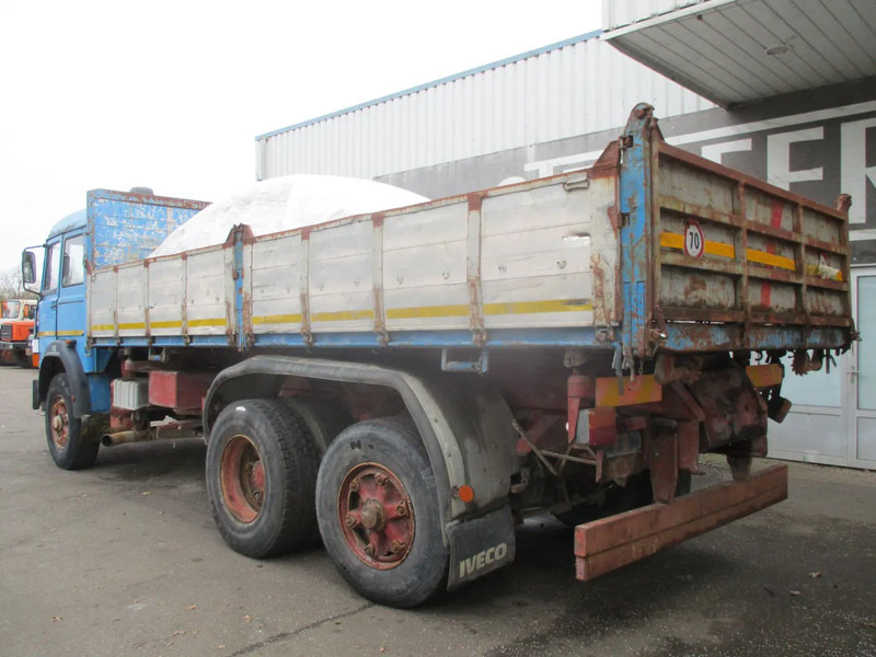 Iveco Turbostar 190-30 , Manual , V8 , 3 way tipper , Spring suspension , 6x2 - 덤프트럭 : 사진 5 Iveco Turbostar 190-30 , Manual , V8 , 3 way tipper , Spring suspension , 6x2 - 덤프트럭 : 사진 5