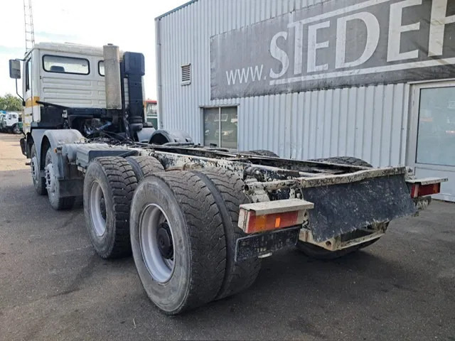 MAN 35-364 / FE 360 A , 8x4 , Spring Suspension , ZF Manual , Airco - 캡 새시 트럭 : 사진 5 MAN 35-364 / FE 360 A , 8x4 , Spring Suspension , ZF Manual , Airco - 캡 새시 트럭 : 사진 5