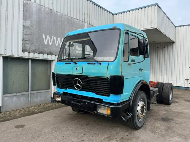 Mercedes-Benz 1632 , V10 , ZF Manual , Spring suspension - 캡 새시 트럭 : 사진 1 Mercedes-Benz 1632 , V10 , ZF Manual , Spring suspension - 캡 새시 트럭 : 사진 1