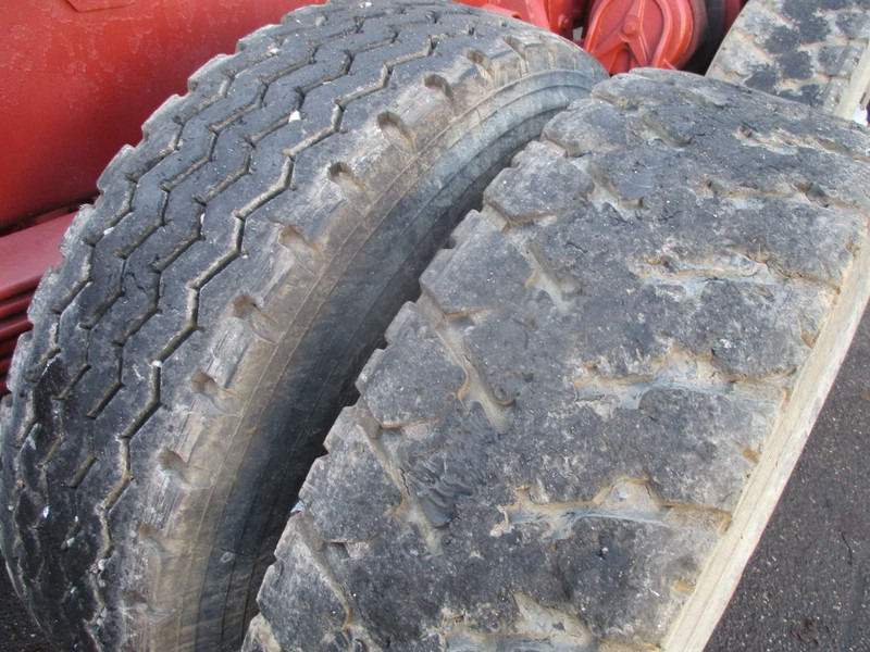 캡 새시 트럭 Mercedes-Benz 2435 ,V8 , Bi Turbo, 6x2 , Spring Suspension, Airco : 사진 12 캡 새시 트럭 Mercedes-Benz 2435 ,V8 , Bi Turbo, 6x2 , Spring Suspension, Airco : 사진 12