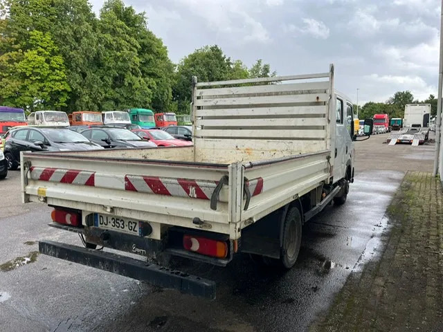 Renault Maxity 140 DXi , Crew Cab , 6 Pers. , Airco - 플랫베드 밴, 콤비 밴 : 사진 3 Renault Maxity 140 DXi , Crew Cab , 6 Pers. , Airco - 플랫베드 밴, 콤비 밴 : 사진 3