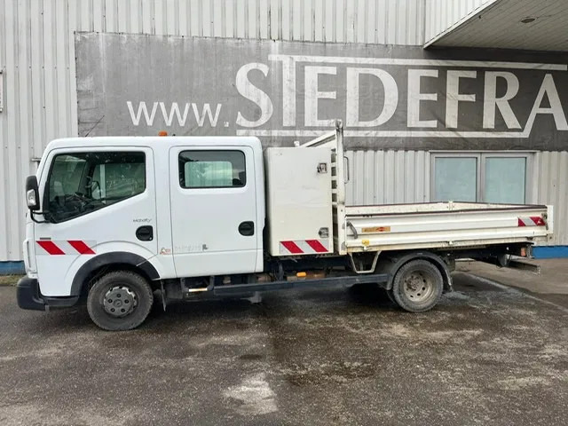Renault Maxity 140 DXi , Crew Cab , 6 Pers. , Airco - 플랫베드 밴, 콤비 밴 : 사진 2 Renault Maxity 140 DXi , Crew Cab , 6 Pers. , Airco - 플랫베드 밴, 콤비 밴 : 사진 2