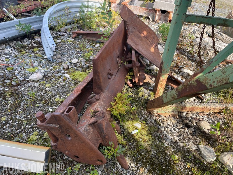 1900 Traktor-/maskinskjær eldre modell - 농업용 기계 : 사진 1 1900 Traktor-/maskinskjær eldre modell - 농업용 기계 : 사진 1