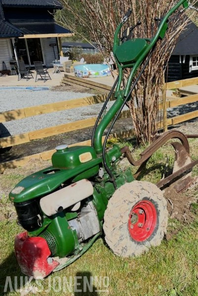 1965 Agria 2400 2 hjuls traktor med henger (Tohjulstraktor) - 장궤형 트랙터 : 사진 4 1965 Agria 2400 2 hjuls traktor med henger (Tohjulstraktor) - 장궤형 트랙터 : 사진 4