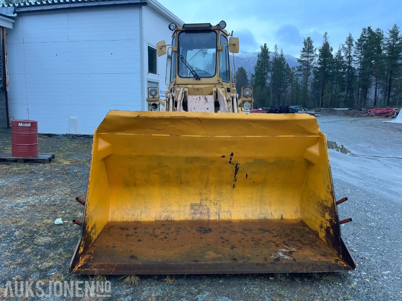 1984 Cat 930 Hjullaster selges som reparasjons objekt - 휠 로더 : 사진 3 1984 Cat 930 Hjullaster selges som reparasjons objekt - 휠 로더 : 사진 3