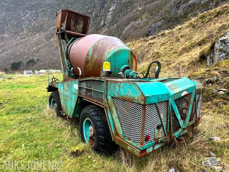 1984 Mariner 35 Betongblander Deleobjekt - 건설장비 : 사진 3 1984 Mariner 35 Betongblander Deleobjekt - 건설장비 : 사진 3