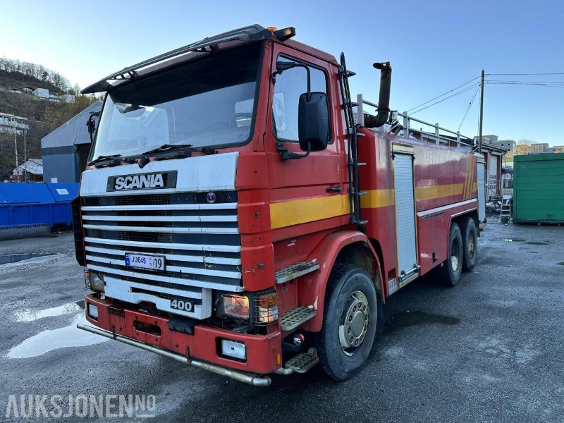 1992 Scania R 113ML - 400 6X2 Tankbil/Brannbil med vannkanon - Repobjekt, 553874km - 소방차 : 사진 1 1992 Scania R 113ML - 400 6X2 Tankbil/Brannbil med vannkanon - Repobjekt, 553874km - 소방차 : 사진 1