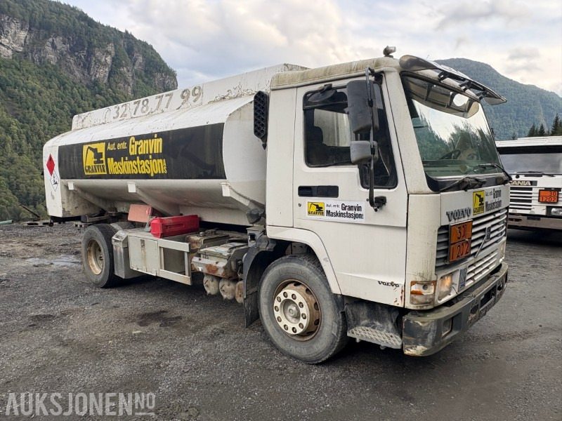 1996 Volvo FL 7 285 - Registrert på sorte skilt - 유조트럭 : 사진 2 1996 Volvo FL 7 285 - Registrert på sorte skilt - 유조트럭 : 사진 2