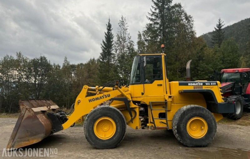 1998 Komatsu WA-320-3H Hjullaster - 휠 로더 : 사진 3 1998 Komatsu WA-320-3H Hjullaster - 휠 로더 : 사진 3