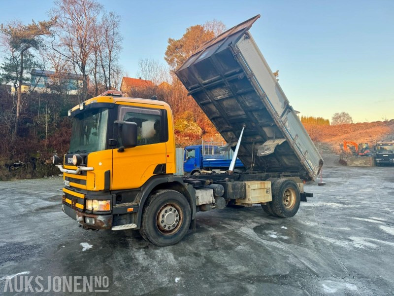 1998 Scania P-serie - 4x2 - Tippbil - Eu-godkjent til 08/26 - Km: 335523 - 덤프트럭 : 사진 2 1998 Scania P-serie - 4x2 - Tippbil - Eu-godkjent til 08/26 - Km: 335523 - 덤프트럭 : 사진 2