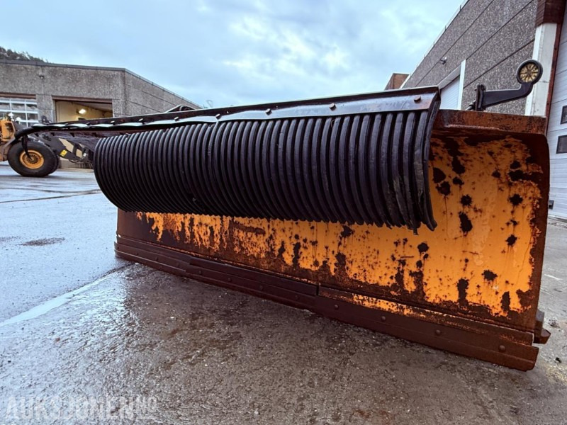 1999 Snøskjær KS-3600P til lastebil - 트럭 : 사진 1 1999 Snøskjær KS-3600P til lastebil - 트럭 : 사진 1