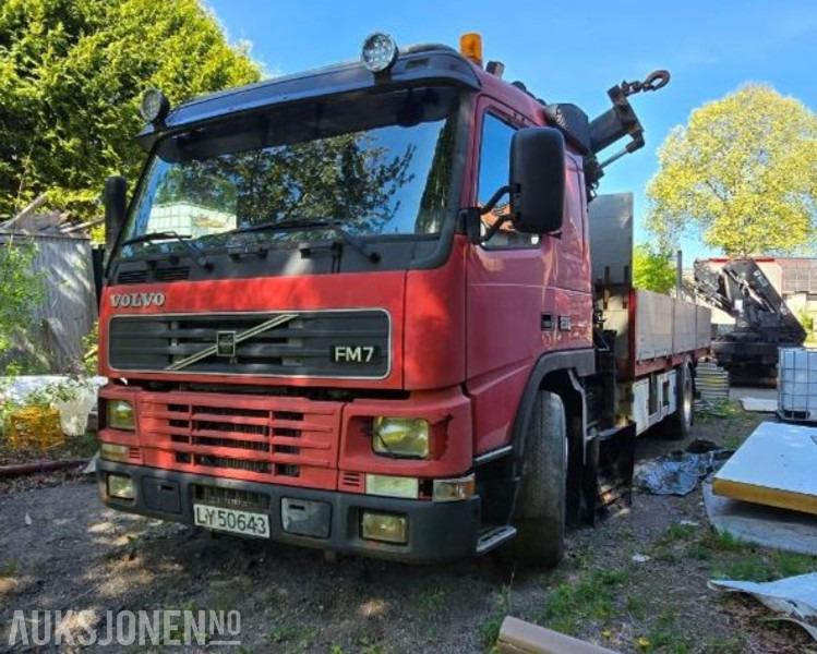 1999 Volvo FM7 42R 4X2 Reparasjonsobjekt Hiab 195-4 - 크레인 트럭 : 사진 1 1999 Volvo FM7 42R 4X2 Reparasjonsobjekt Hiab 195-4 - 크레인 트럭 : 사진 1