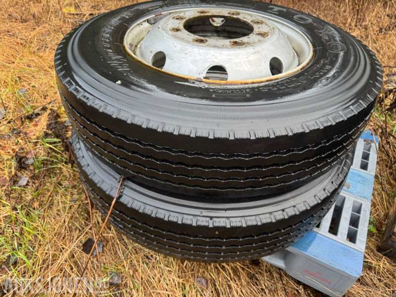 2 stk hjul fra buss med Toyo 10 R22,5 - 트럭 : 사진 1 2 stk hjul fra buss med Toyo 10 R22,5 - 트럭 : 사진 1