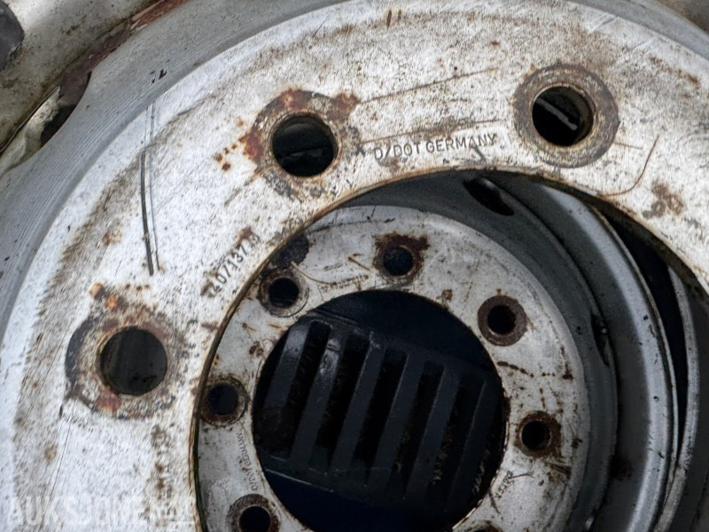 2 stk hjul fra buss med Toyo 10 R22,5 - 트럭 : 사진 3 2 stk hjul fra buss med Toyo 10 R22,5 - 트럭 : 사진 3