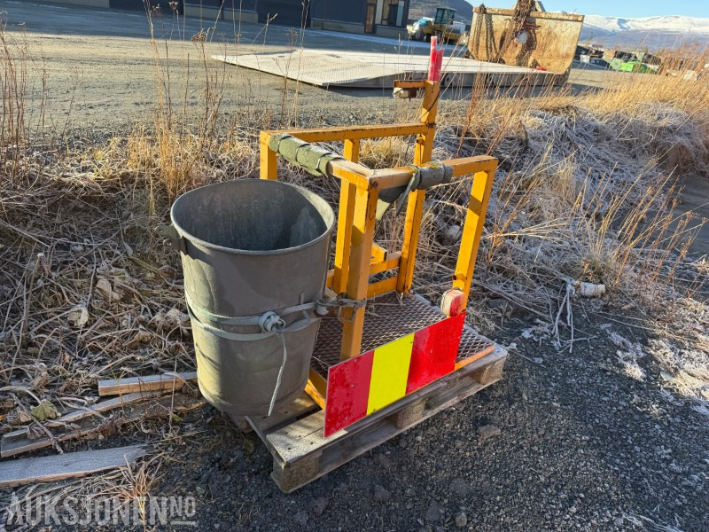 2000 Arbeidsvogn til pickup/liten lastebil - 건설장비 : 사진 2 2000 Arbeidsvogn til pickup/liten lastebil - 건설장비 : 사진 2