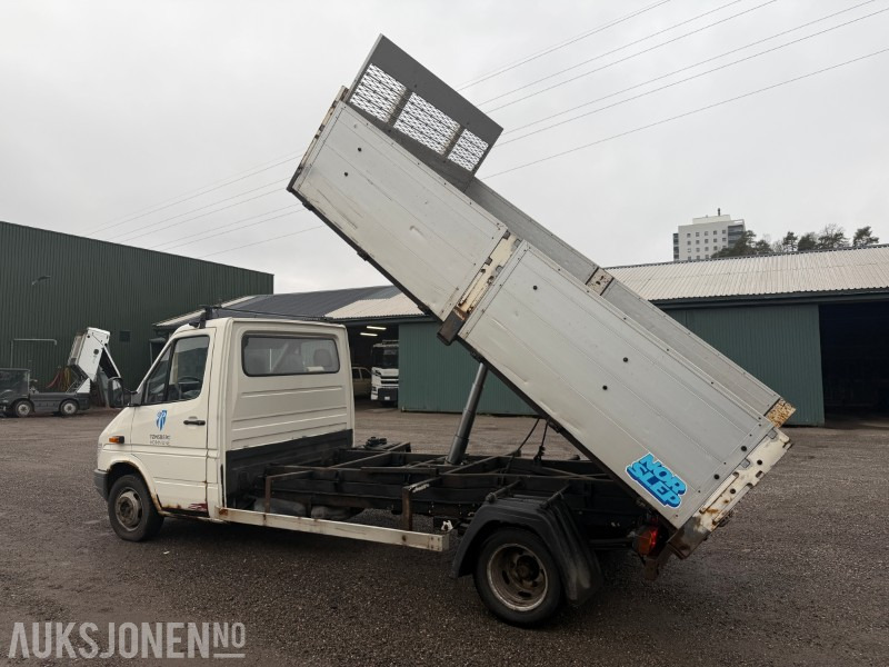 2001 MERCEDES-BENZ 412 D /40 tippbil - hengerfeste - 241444km - 덤프트럭 : 사진 3 2001 MERCEDES-BENZ 412 D /40 tippbil - hengerfeste - 241444km - 덤프트럭 : 사진 3