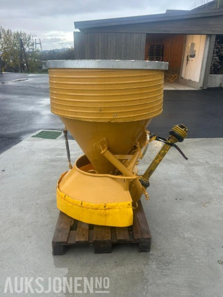 2003 Bogballe FS 220+ saltspreder/gjødselspreder - 농업용 기계 : 사진 4 2003 Bogballe FS 220+ saltspreder/gjødselspreder - 농업용 기계 : 사진 4