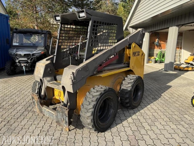 스키드 스티어 로더 2003 Daewoo DSL 702 Kompaktlaster : 사진 1