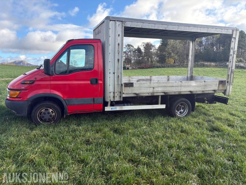 2004 Iveco Daily Med aluminiums plan og kapell ramme - 드롭사이드/ 플랫베드 트럭 : 사진 2 2004 Iveco Daily Med aluminiums plan og kapell ramme - 드롭사이드/ 플랫베드 트럭 : 사진 2