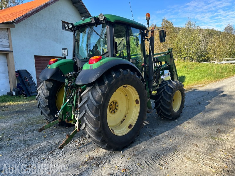 2004 John Deere 6320 - traktor med frontlaster - 장궤형 트랙터 : 사진 3 2004 John Deere 6320 - traktor med frontlaster - 장궤형 트랙터 : 사진 3