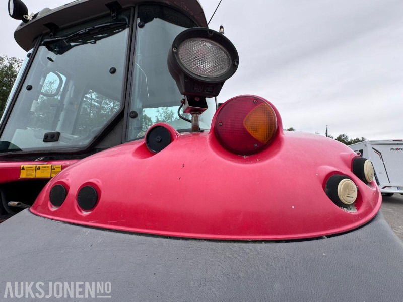 장궤형 트랙터 2004 Massey Ferguson 6480 Dynashift - Frontlaster med hydraulisk redskapslås - Fronthydraulikk - 40 km - Fjærende hytte - tredje funksjon : 사진 19