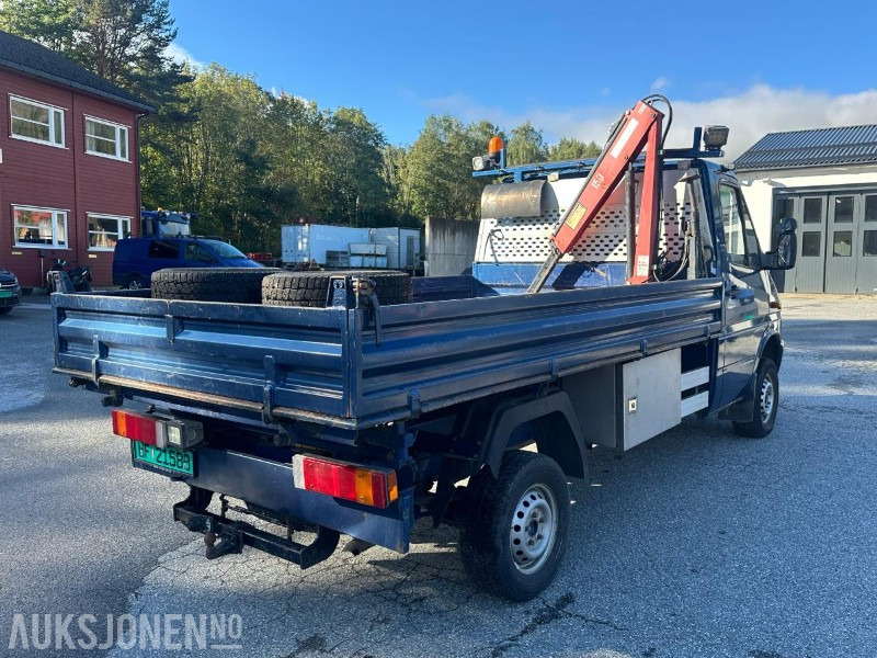 2004 Mercedes-Benz 313 CDI SPRINTER 2.1-129 D - Kran - Tippkasse - 173782 km - 덤프 밴 : 사진 5 2004 Mercedes-Benz 313 CDI SPRINTER 2.1-129 D - Kran - Tippkasse - 173782 km - 덤프 밴 : 사진 5