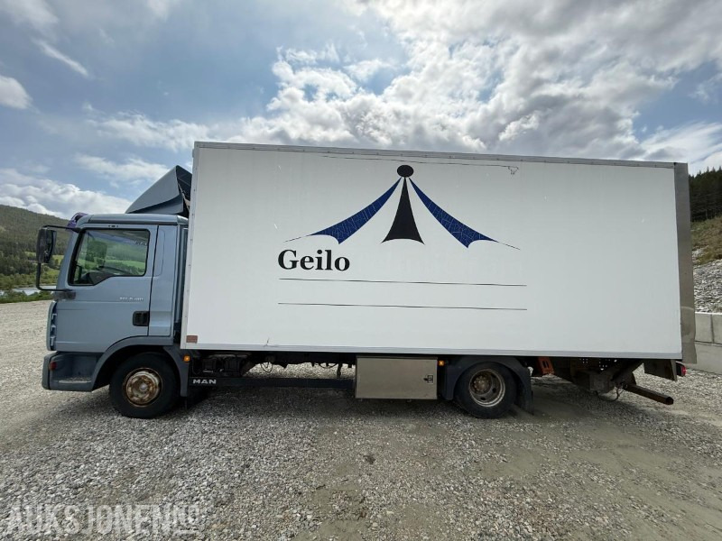 2005 MAN TGL 8.180 skapbil med løftelem - 박스 트럭 : 사진 2 2005 MAN TGL 8.180 skapbil med løftelem - 박스 트럭 : 사진 2