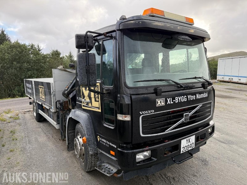 2005 VOLVO FL6H Kranbil med Fast Plan 267842 km Svingbare Lemmer - 크레인 트럭 : 사진 3 2005 VOLVO FL6H Kranbil med Fast Plan 267842 km Svingbare Lemmer - 크레인 트럭 : 사진 3