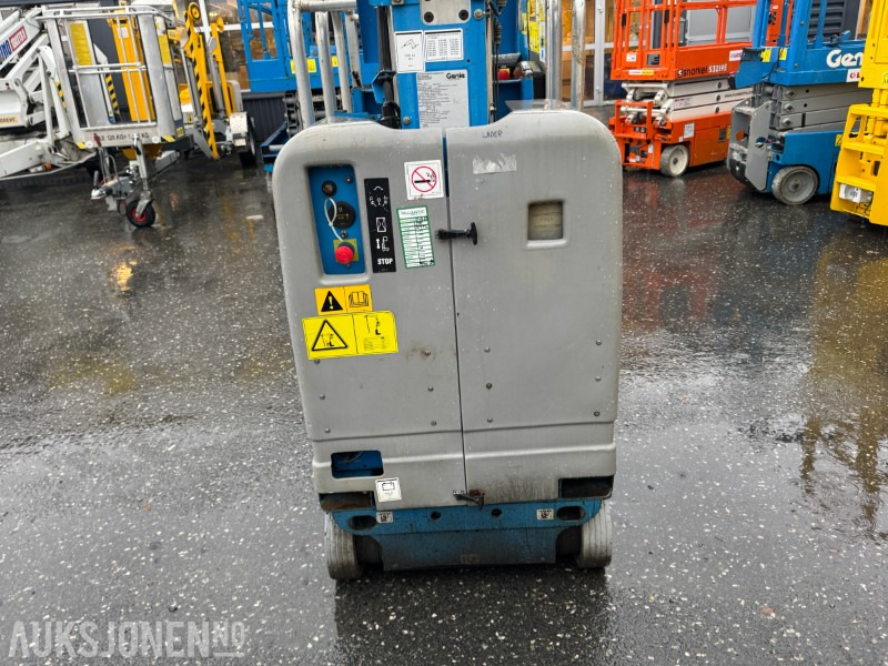 2006 Genie GR-12 5,5m mastelift - 고가작업 플랫폼 : 사진 4 2006 Genie GR-12 5,5m mastelift - 고가작업 플랫폼 : 사진 4