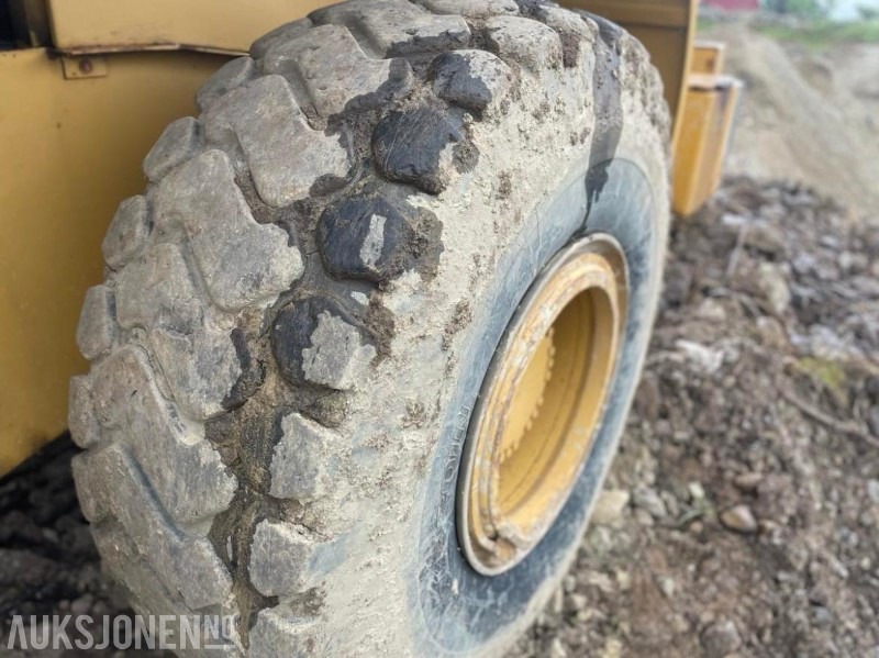 휠 로더 2006 Liugong 856 JSSRF101 Hjullaster med skuff -Sentralsmøring. -Loadmaster 9000 vekt. 3279 timer. : 사진 32 휠 로더 2006 Liugong 856 JSSRF101 Hjullaster med skuff -Sentralsmøring. -Loadmaster 9000 vekt. 3279 timer. : 사진 32