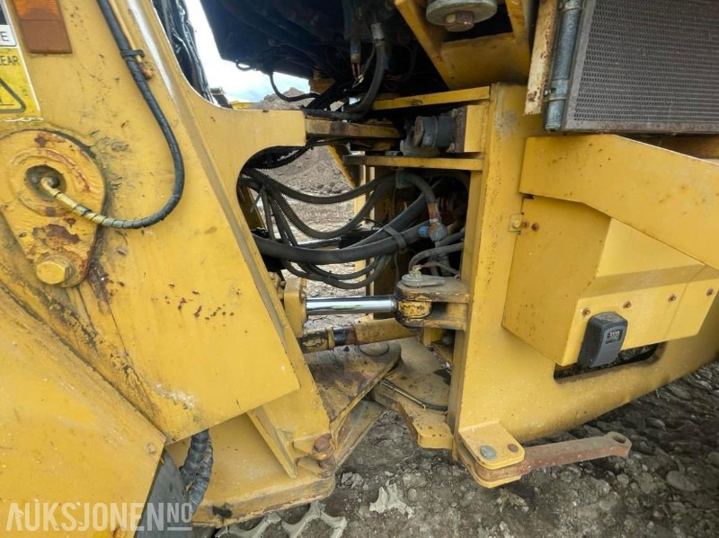 휠 로더 2006 Liugong 856 JSSRF101 Hjullaster med skuff -Sentralsmøring. -Loadmaster 9000 vekt. 3279 timer. : 사진 23 휠 로더 2006 Liugong 856 JSSRF101 Hjullaster med skuff -Sentralsmøring. -Loadmaster 9000 vekt. 3279 timer. : 사진 23