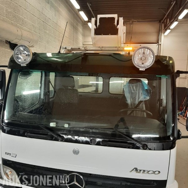 2006 Mercedes-Benz 1223/36AT LIFT BIL NYLIG EU OK OG sertifisert Arbeidshøyde 17m - 지자체/ 특수 차량 : 사진 3 2006 Mercedes-Benz 1223/36AT LIFT BIL NYLIG EU OK OG sertifisert Arbeidshøyde 17m - 지자체/ 특수 차량 : 사진 3