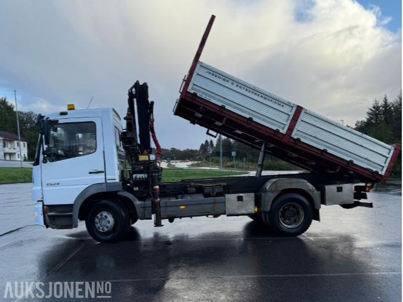 2006 Mercedes-Benz 1524 ATEGO II TYPE 1 med kran og treveis tipp eu ok til 05.2026 - 덤프트럭 : 사진 5 2006 Mercedes-Benz 1524 ATEGO II TYPE 1 med kran og treveis tipp eu ok til 05.2026 - 덤프트럭 : 사진 5