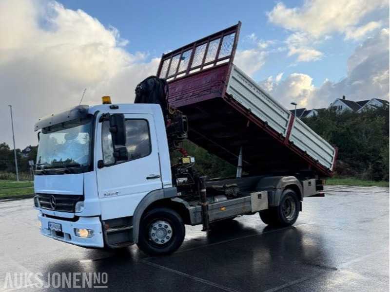 2006 Mercedes-Benz 1524 ATEGO II TYPE 1 med kran og treveis tipp eu ok til 05.2026 - 덤프트럭 : 사진 4 2006 Mercedes-Benz 1524 ATEGO II TYPE 1 med kran og treveis tipp eu ok til 05.2026 - 덤프트럭 : 사진 4