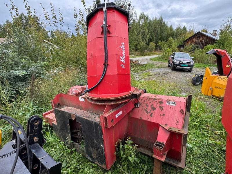 2006 Tokvam 260 THS 2-trinns snøfreser med 3-punkt feste - 농업용 기계 : 사진 3 2006 Tokvam 260 THS 2-trinns snøfreser med 3-punkt feste - 농업용 기계 : 사진 3