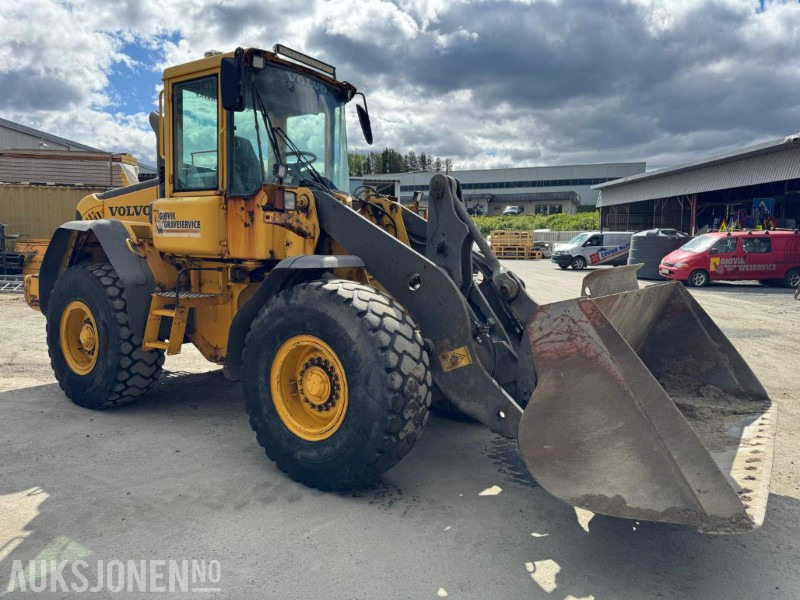 2006 Volvo L70E med skuffe - 휠 로더 : 사진 4 2006 Volvo L70E med skuffe - 휠 로더 : 사진 4