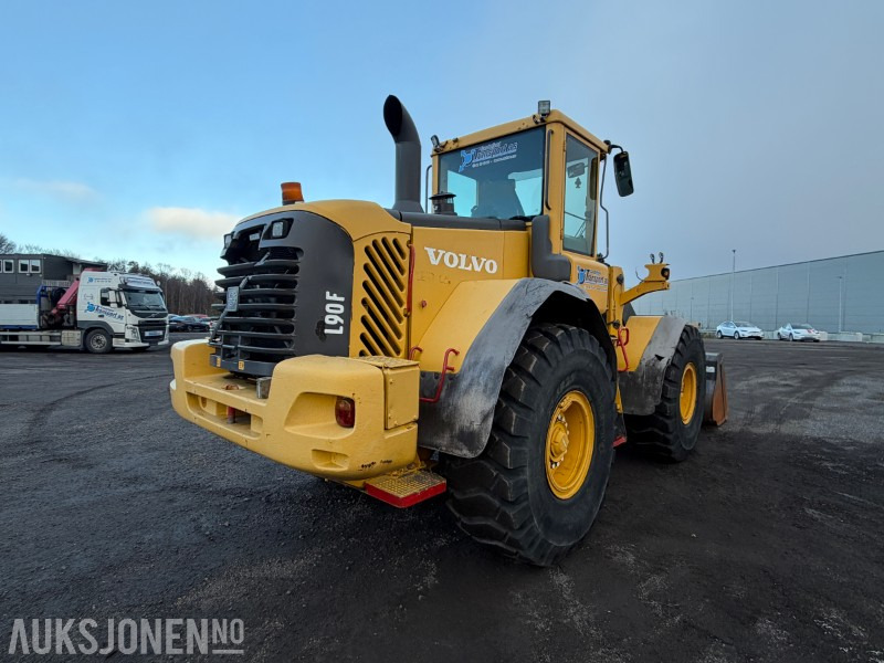 2006 Volvo L90E hjullaster - Sentralsmøring - Joystick - Tilleggshydraulikk - 휠 로더 : 사진 5 2006 Volvo L90E hjullaster - Sentralsmøring - Joystick - Tilleggshydraulikk - 휠 로더 : 사진 5