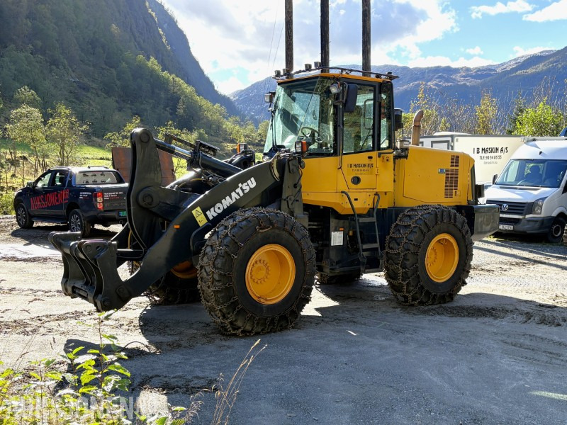 2008 Komatsu WA320-6 hjullaster - KUN 3 754 timer - 휠 로더 : 사진 1 2008 Komatsu WA320-6 hjullaster - KUN 3 754 timer - 휠 로더 : 사진 1